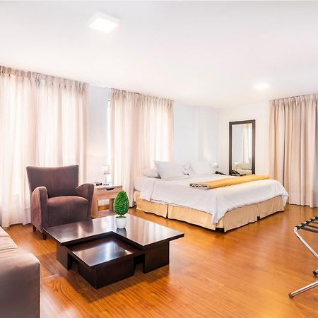 Lloyds Apartasuites Parque 93 Bogotá Zewnętrze zdjęcie