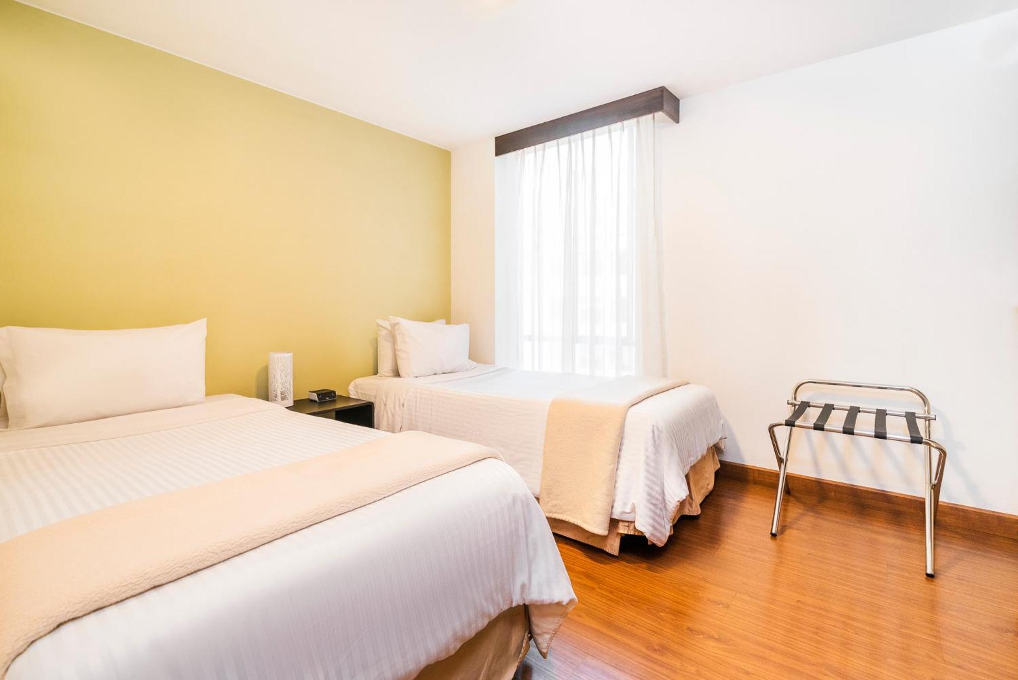 Lloyds Apartasuites Parque 93 Bogotá Zewnętrze zdjęcie