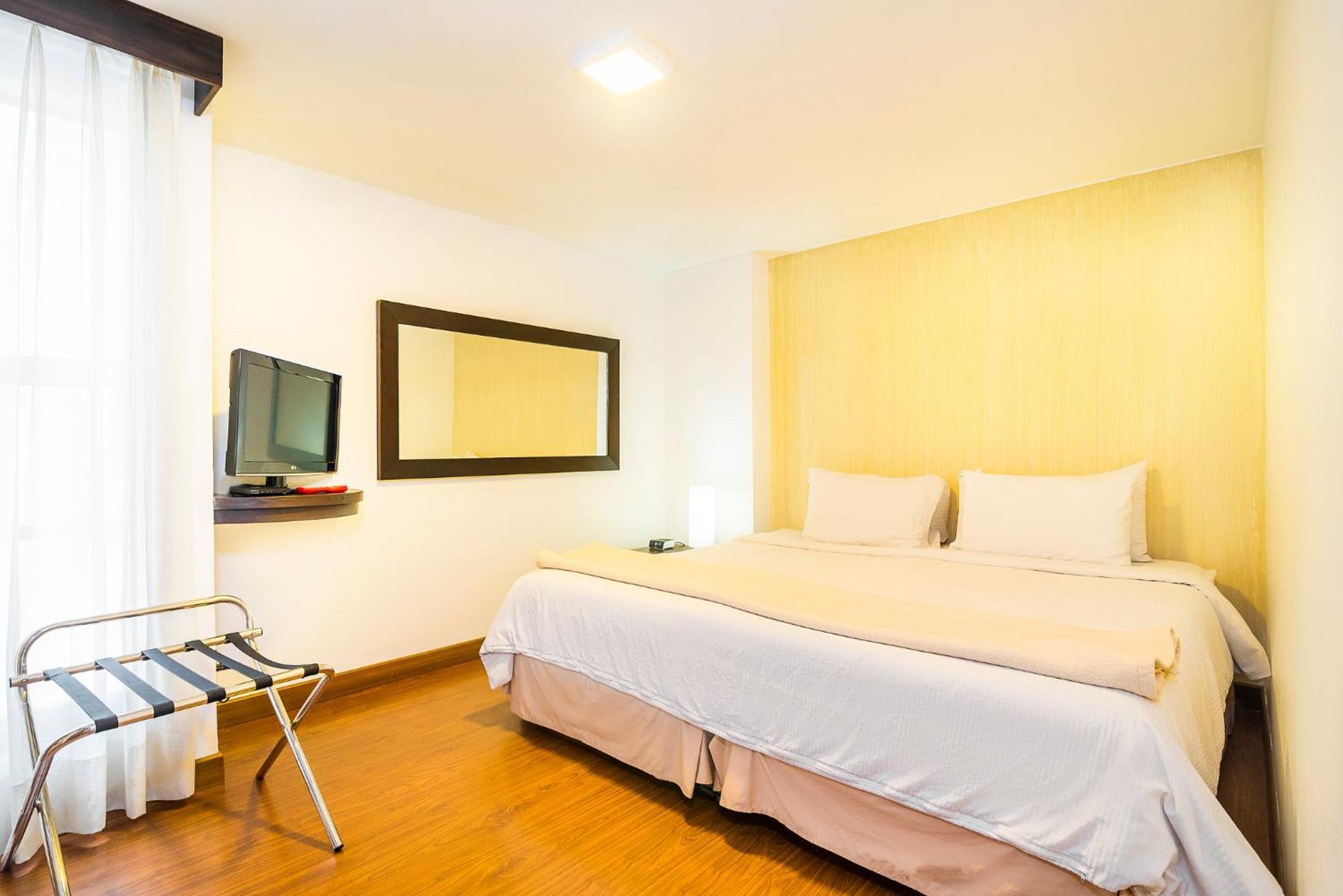 Lloyds Apartasuites Parque 93 Bogotá Zewnętrze zdjęcie