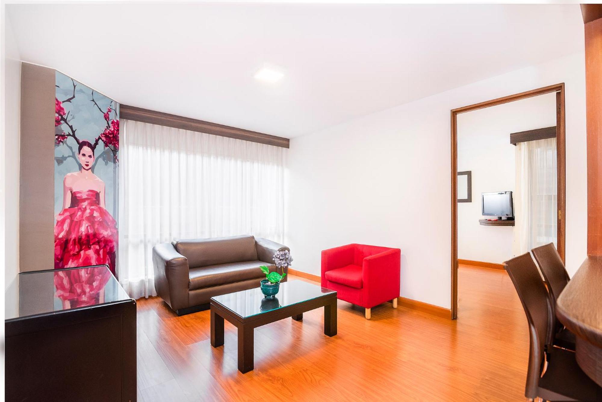 Lloyds Apartasuites Parque 93 Bogotá Zewnętrze zdjęcie