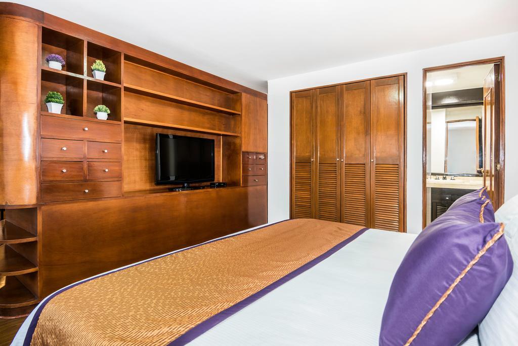 Lloyds Apartasuites Parque 93 Bogotá Zewnętrze zdjęcie