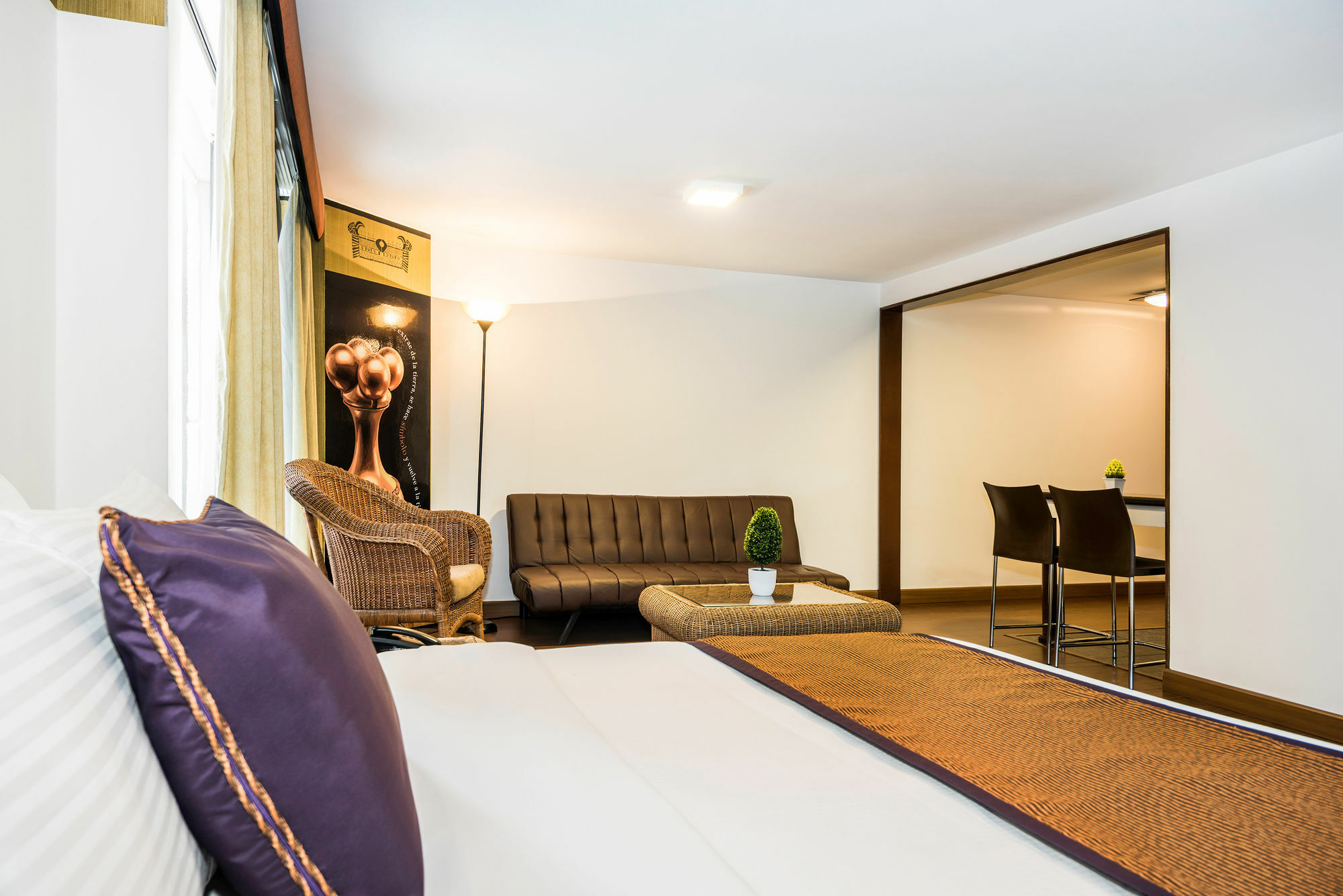Lloyds Apartasuites Parque 93 Bogotá Zewnętrze zdjęcie